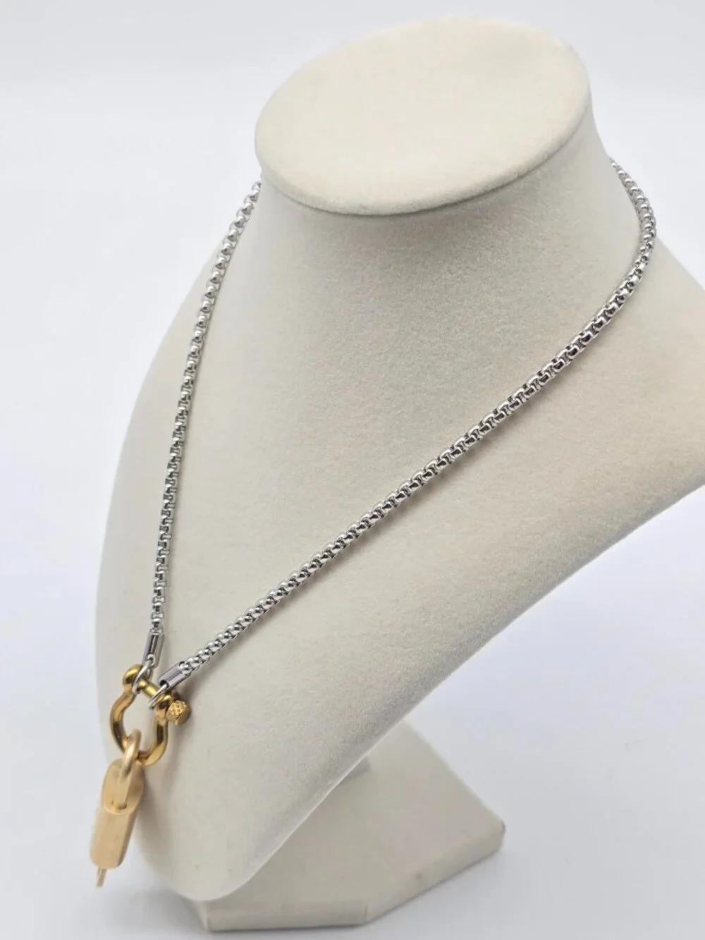 Horse Show Style Stainless Steel Chain with Authentic Louis Vuitton Padlock
